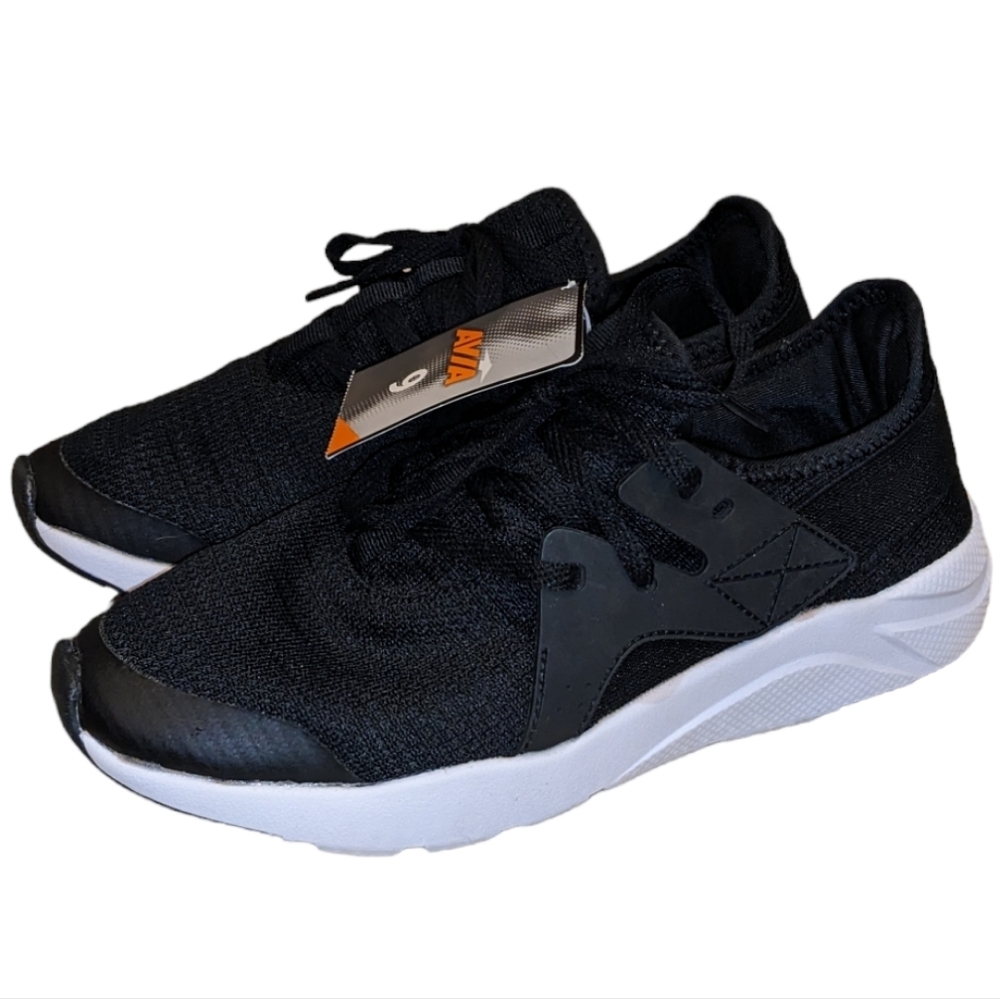Women's Black & White Avia Memory Foam Athletic Lightweight Sneakers Shoes NWT